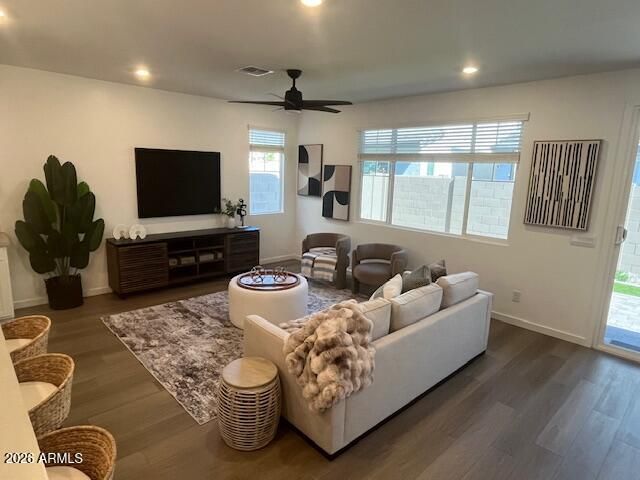 2442 W ROWEL Road, Phoenix, AZ 85085