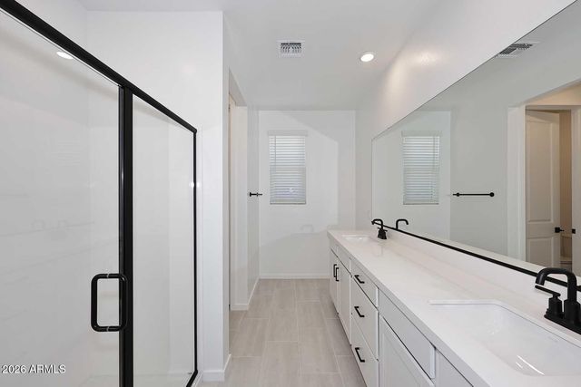 2442 W ROWEL Road, Phoenix, AZ 85085