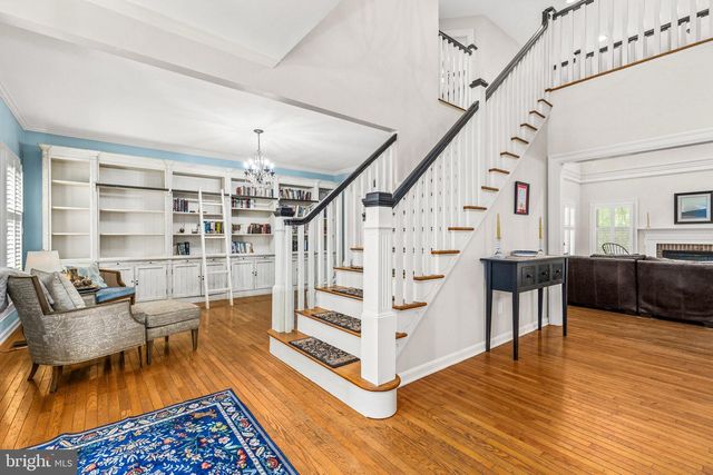 1263 DARTMOUTH CT, Alexandria, VA 22314
