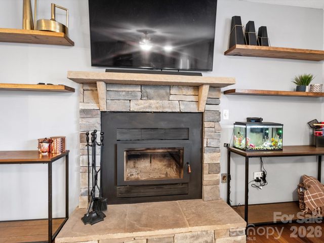 26 Morrow Drive, Fairview, NC 28730