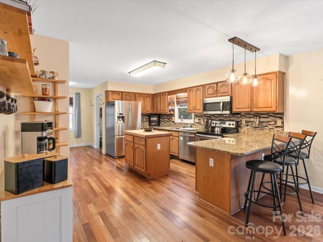 26 Morrow Drive, Fairview, NC 28730