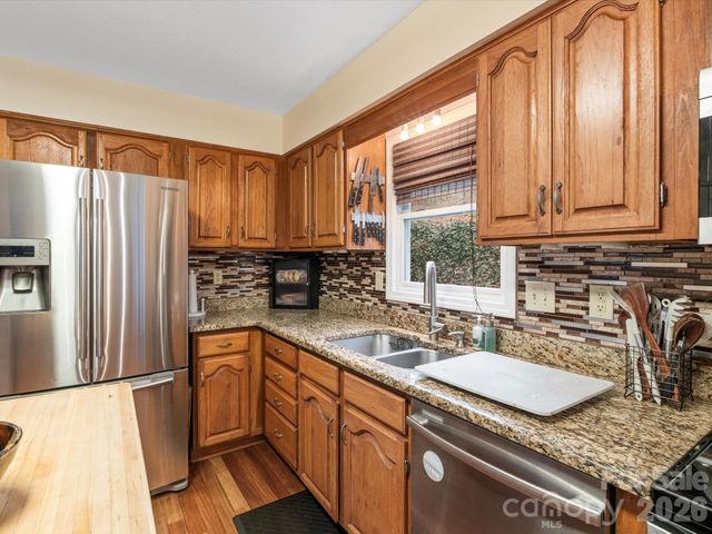 26 Morrow Drive, Fairview, NC 28730