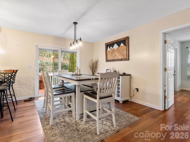 26 Morrow Drive, Fairview, NC 28730