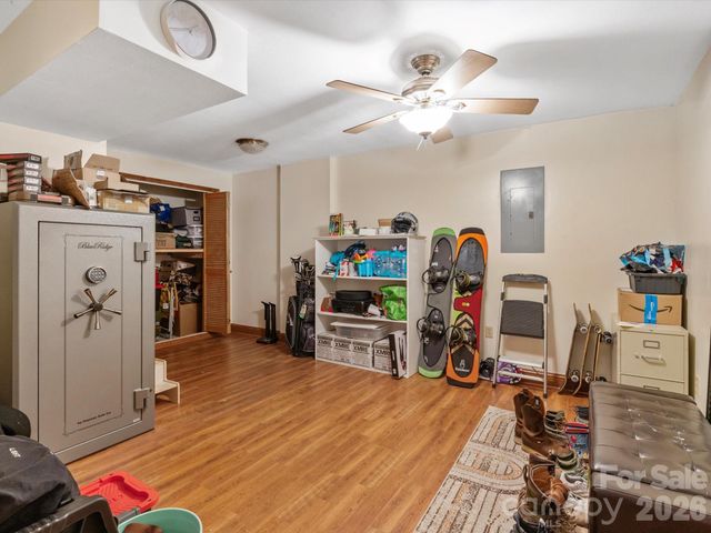 26 Morrow Drive, Fairview, NC 28730