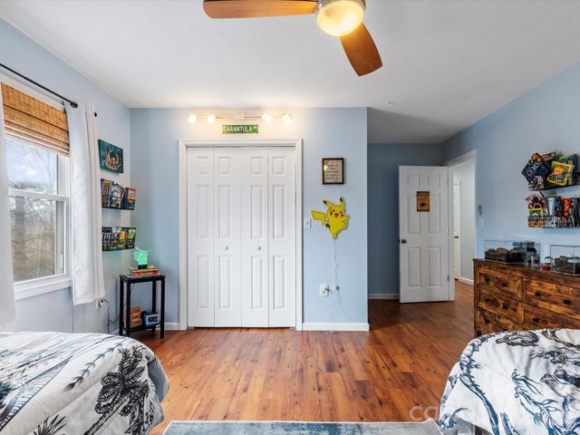 26 Morrow Drive, Fairview, NC 28730