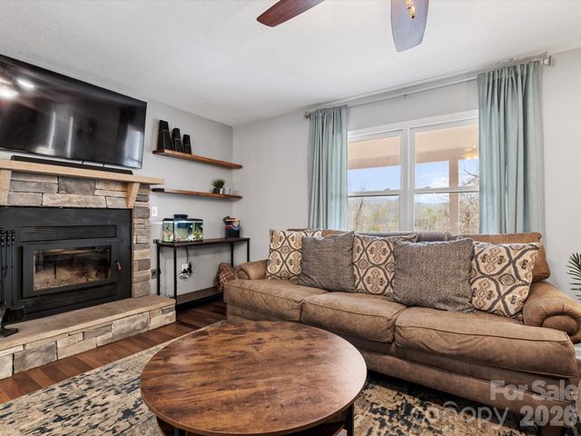 26 Morrow Drive, Fairview, NC 28730