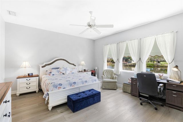 6115 9TH AVENUE CIRCLE NE, Bradenton, FL 34212