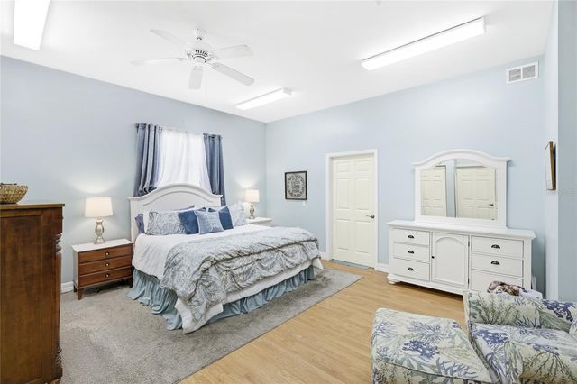 6115 9TH AVENUE CIRCLE NE, Bradenton, FL 34212