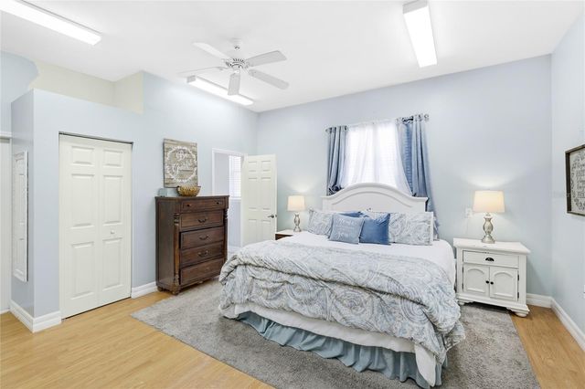 6115 9TH AVENUE CIRCLE NE, Bradenton, FL 34212