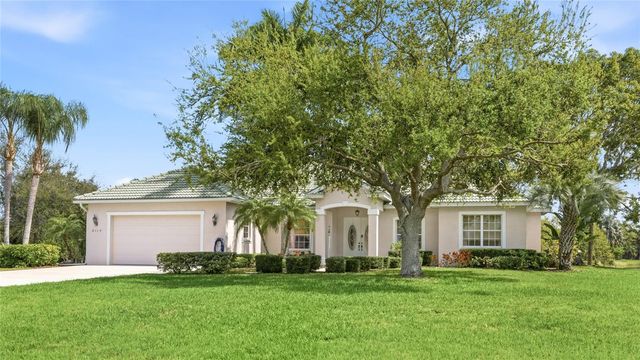 6115 9TH AVENUE CIRCLE NE, Bradenton, FL 34212