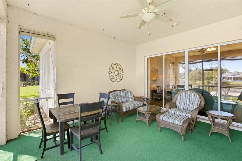 Image 35 of property listing at 6115 9TH AVENUE CIRCLE NE, Bradenton, FL 34212