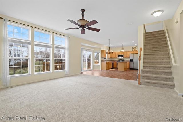 4028 Grand Oaks Court, Burton, MI 48519