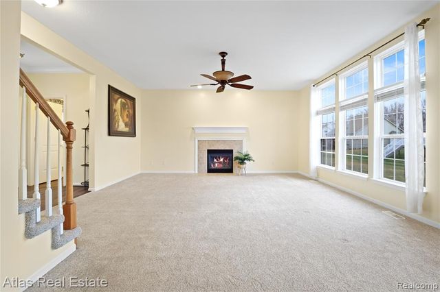 4028 Grand Oaks Court, Burton, MI 48519