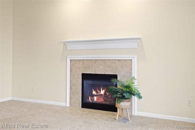 4028 Grand Oaks Court, Burton, MI 48519