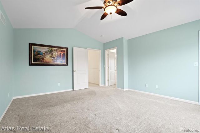 4028 Grand Oaks Court, Burton, MI 48519