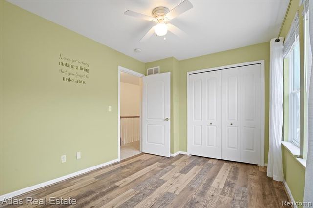 4028 Grand Oaks Court, Burton, MI 48519