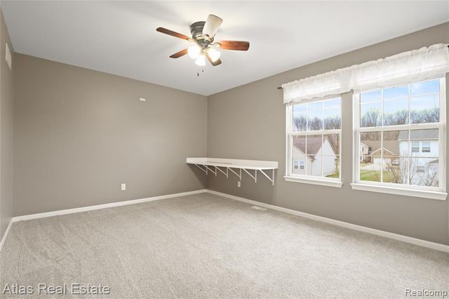 4028 Grand Oaks Court, Burton, MI 48519