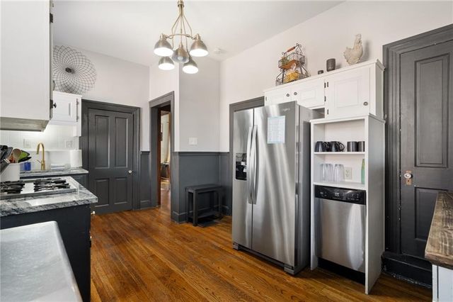 2538 Holmes Street, Kansas City, MO 64108