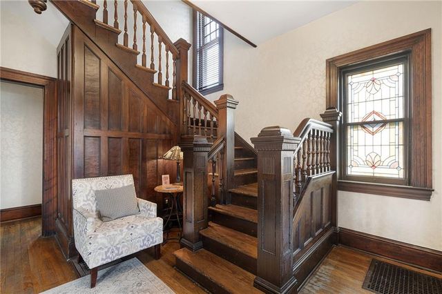 2538 Holmes Street, Kansas City, MO 64108