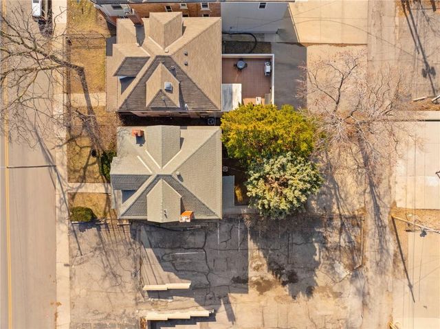 2538 Holmes Street, Kansas City, MO 64108