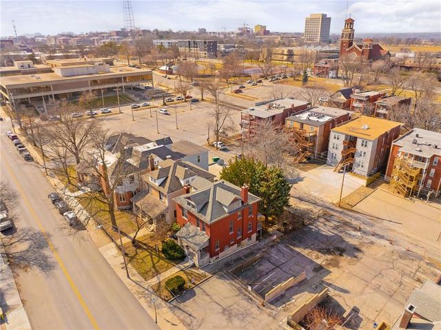 2538 Holmes Street, Kansas City, MO 64108