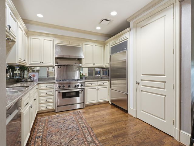 3505 Turtle Creek Boulevard 9G, Dallas, TX 75219