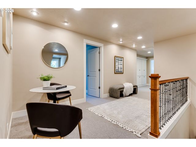 2280 TURNBERRY Ct, Eugene, OR 97401