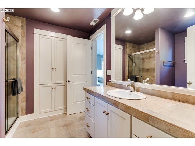 2280 TURNBERRY Ct, Eugene, OR 97401