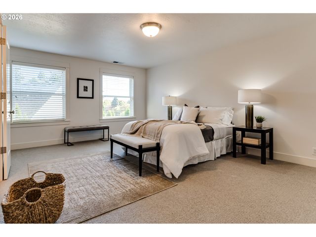2280 TURNBERRY Ct, Eugene, OR 97401