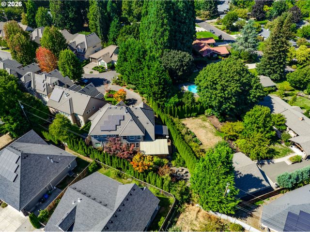 2280 TURNBERRY Ct, Eugene, OR 97401