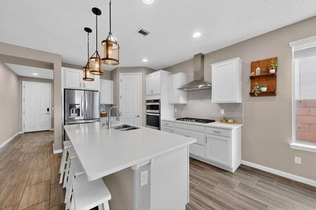 3131 Farragut Street NE, Rio Rancho, NM 87144