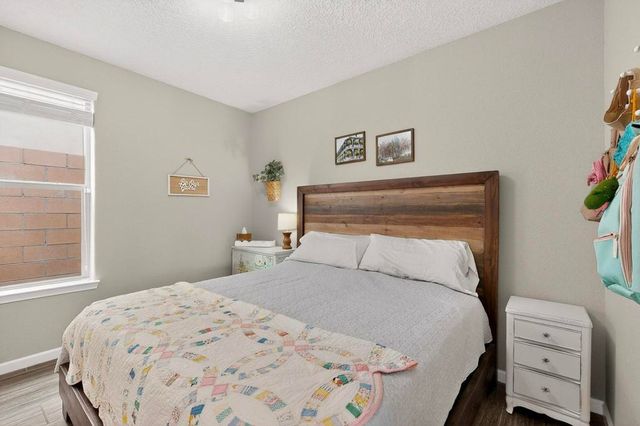 3131 Farragut Street NE, Rio Rancho, NM 87144