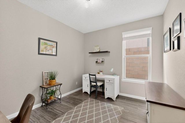 3131 Farragut Street NE, Rio Rancho, NM 87144