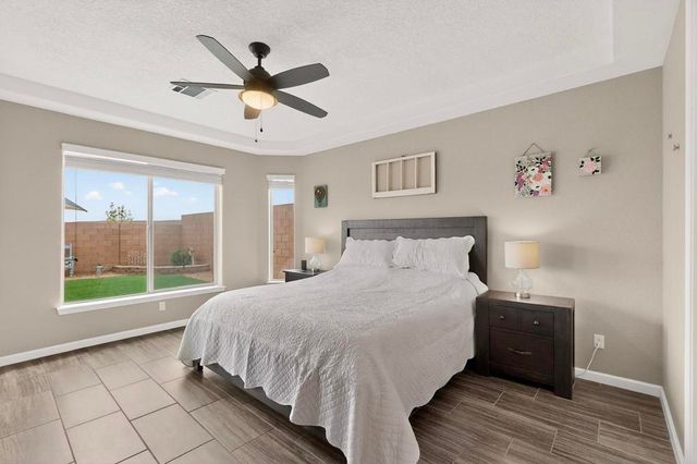 3131 Farragut Street NE, Rio Rancho, NM 87144