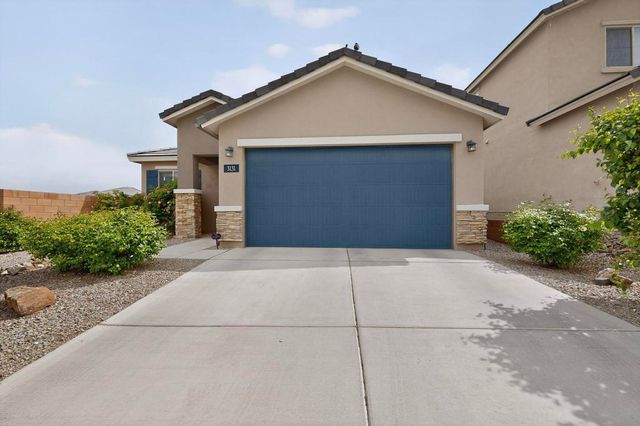 3131 Farragut Street NE, Rio Rancho, NM 87144