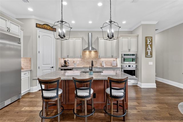 2564 DELPHI WOODS CIRCLE, Lakeland, FL 33812