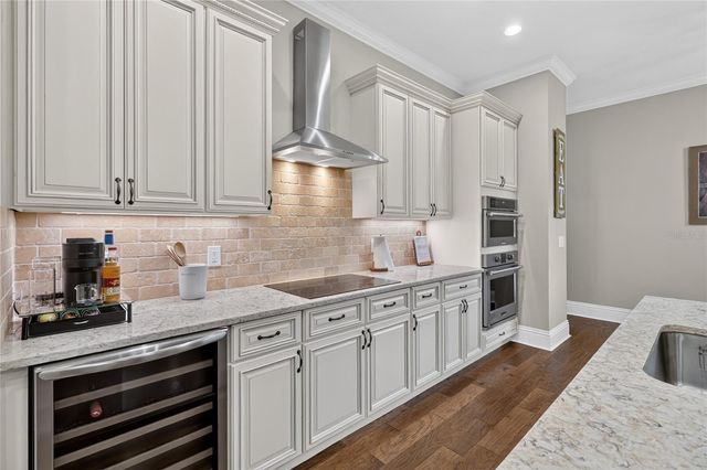 2564 DELPHI WOODS CIRCLE, Lakeland, FL 33812