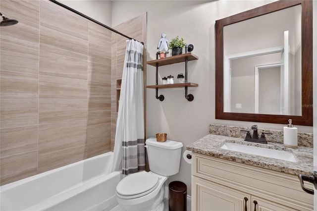 2564 DELPHI WOODS CIRCLE, Lakeland, FL 33812