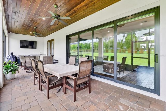 2564 DELPHI WOODS CIRCLE, Lakeland, FL 33812