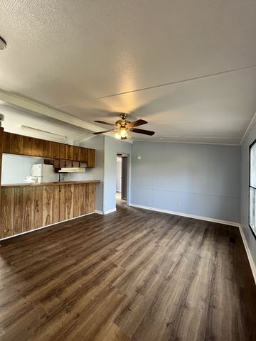 104 Hinkle Hill St, E, Bell Buckle, TN 37020