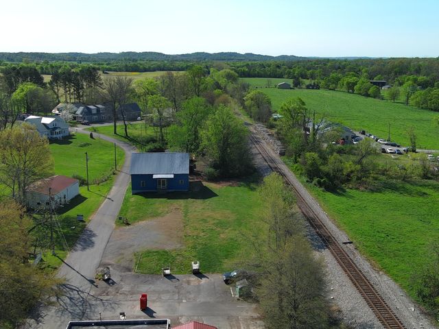 104 Hinkle Hill St, E, Bell Buckle, TN 37020