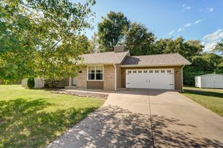 3707 South Swan Court, Springfield, MO 65807