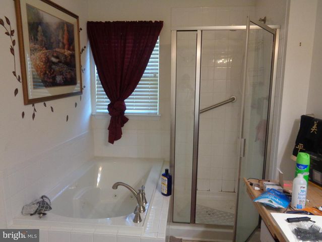 61 OLD CEDARBROOK RD, Wyncote, PA 19095