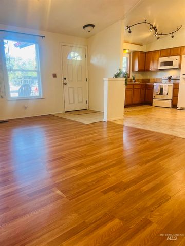 8763 W Austin St., Garden City, ID 83714