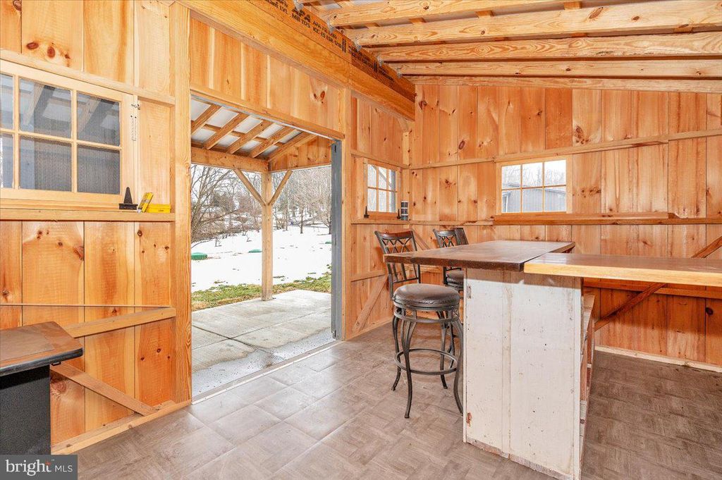 Image 12 of property listing at 9932 KELLY RD, Walkersville, MD 21793