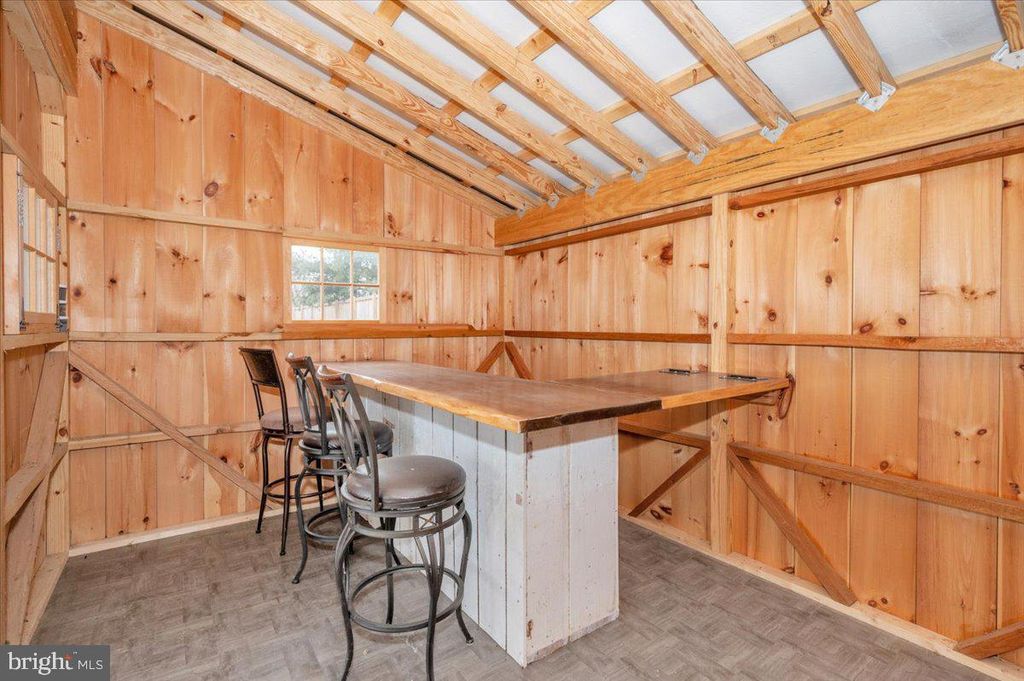 Image 13 of property listing at 9932 KELLY RD, Walkersville, MD 21793
