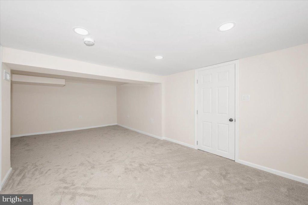 Image 63 of property listing at 9932 KELLY RD, Walkersville, MD 21793