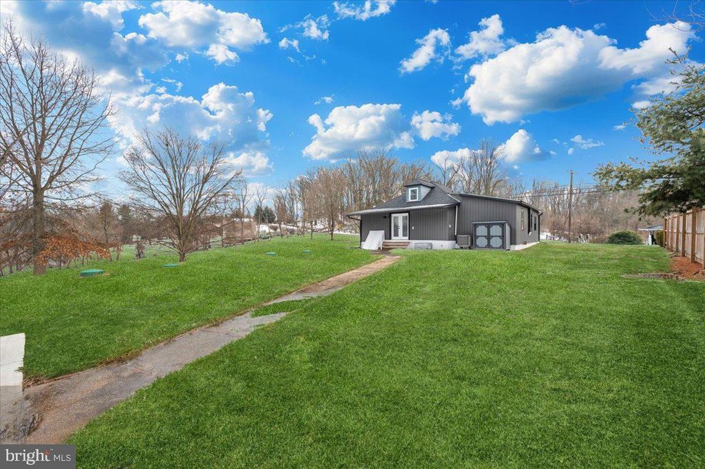 Image 72 of property listing at 9932 KELLY RD, Walkersville, MD 21793