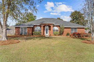 533 Sheffield Avenue, Foley, AL 36535