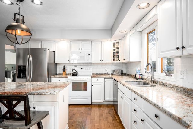 1062 Fishermans Drive, Westerville, OH 43082